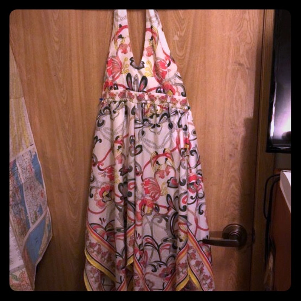 Super Cute Summer dress (NWT)